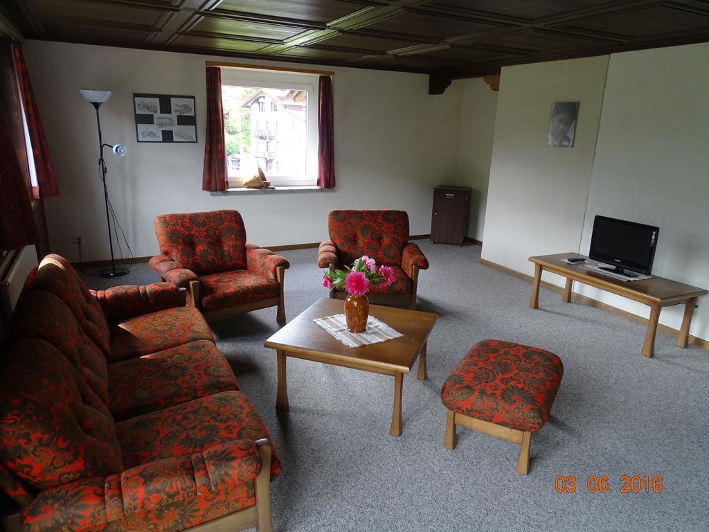 Hotel Old-Jnn Saas im Prattigau Zimmer foto
